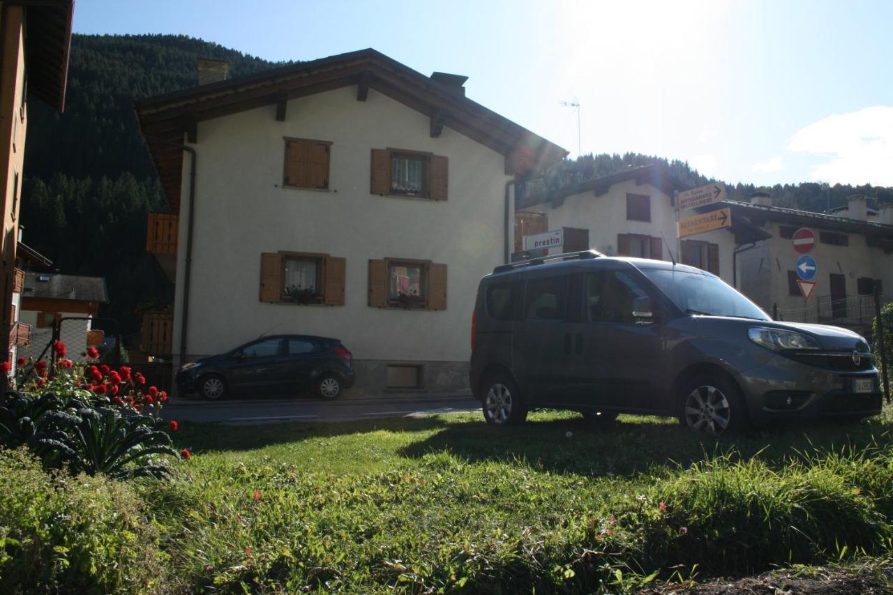 Appartamento Genziana Isolaccia Buitenkant foto